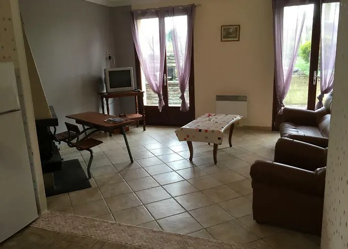 Christian Mont St Michel * Sacey